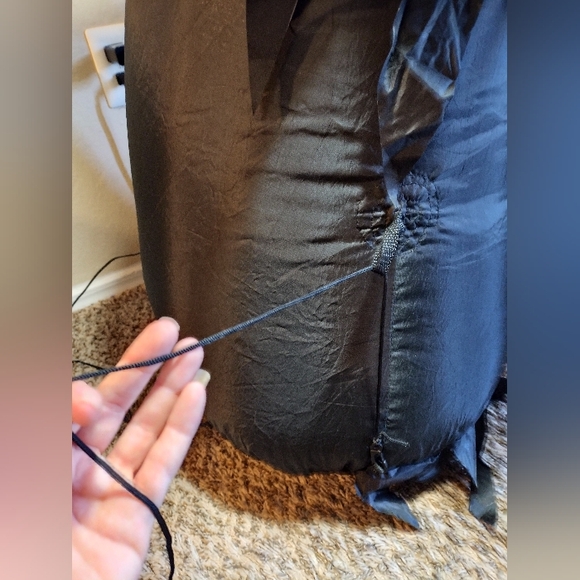 Halloween Witch Holding A Pumpkin Inflatable Spooky 37" - Picture 13 of 16